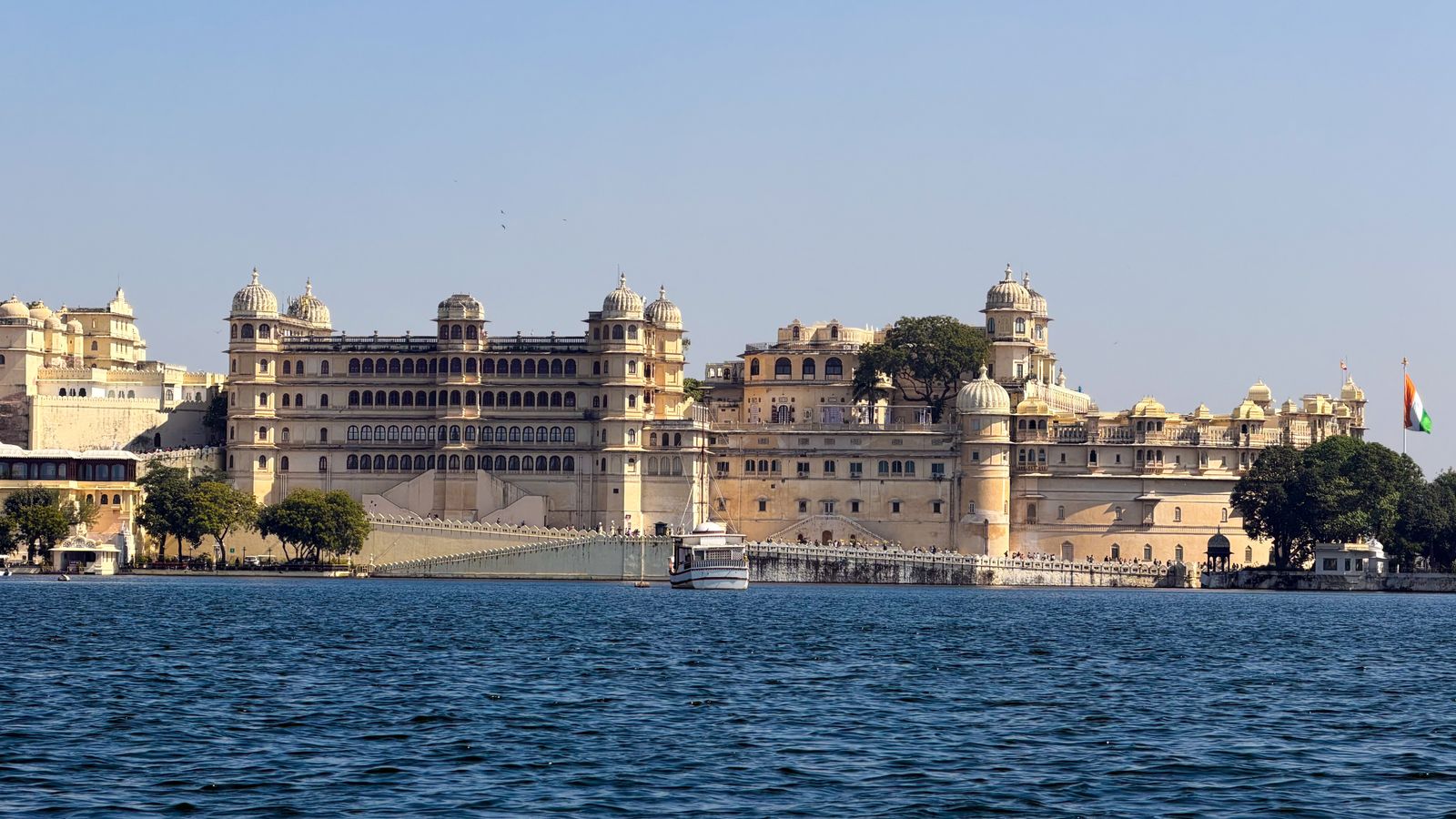 Lake Pichola and palace architecture in Udaipur